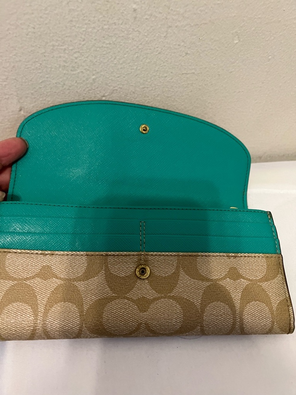 Coach Peyton Signature Envelope Flap Wallet – Khaki & Teal/Turquoise